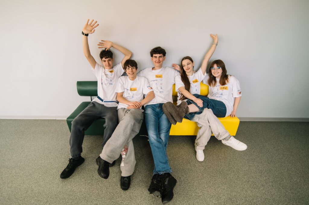 Teach for Ukraine - image id: 10389